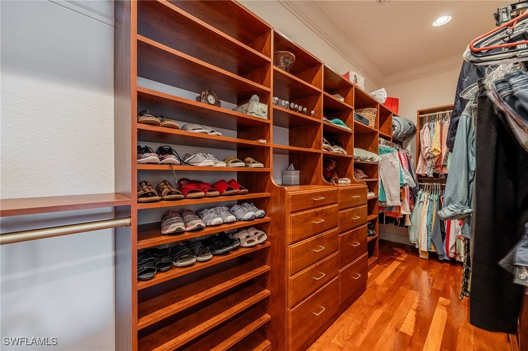 Cape Coral, Florida, 33904, United States, 3 Bedrooms Bedrooms, ,4 BathroomsBathrooms,Residential,Active,1734412