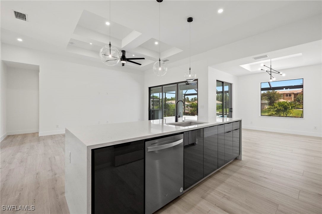 Cape Coral, Florida, 33914, United States, ,3 BathroomsBathrooms,Residential,Active,1782576