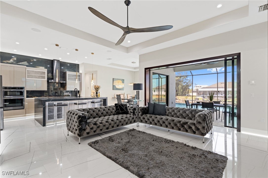 Cape Coral, Florida, 33993, United States, ,2 BathroomsBathrooms,Residential,Active,1790915