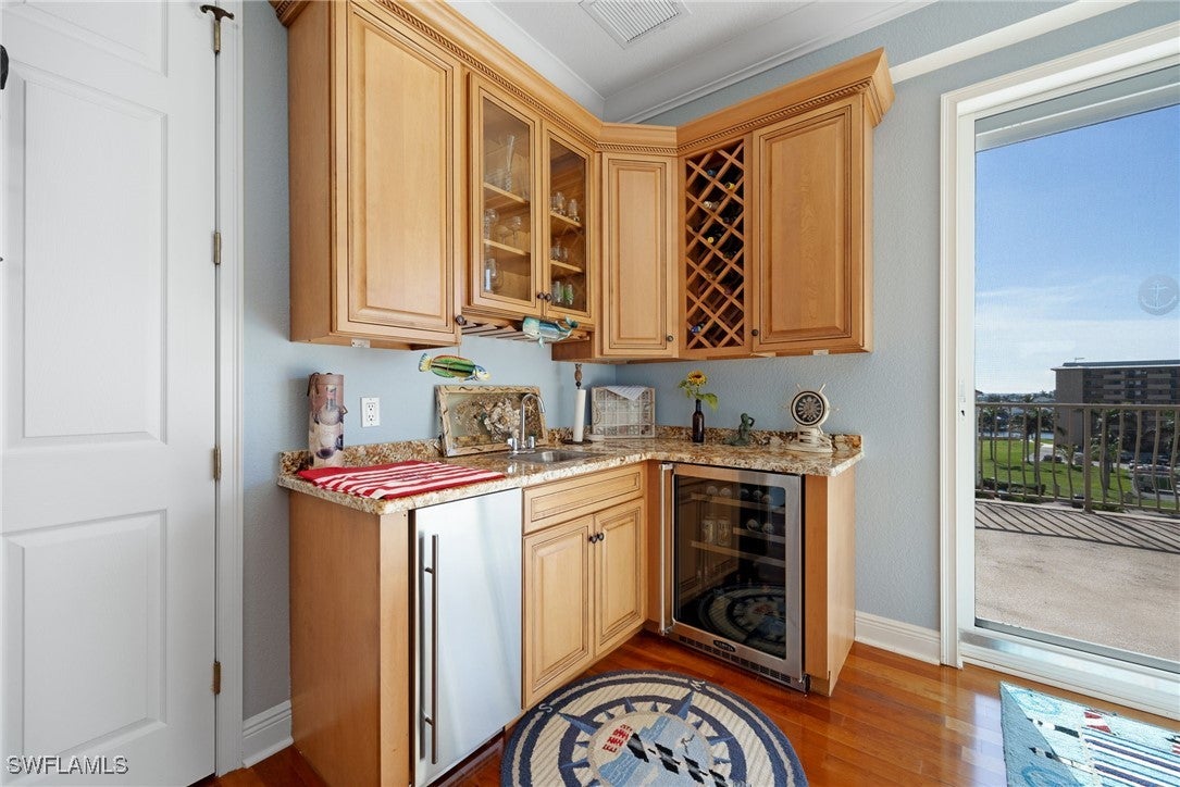 Cape Coral, Florida, 33904, United States, 3 Bedrooms Bedrooms, ,4 BathroomsBathrooms,Residential,Active,1734412