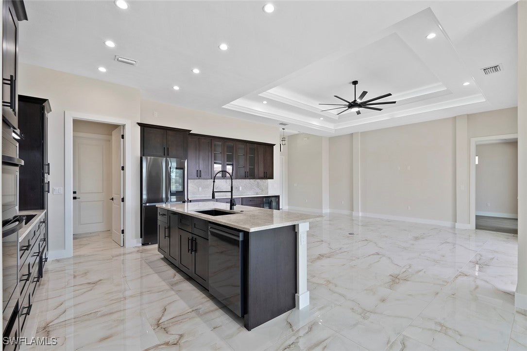 Cape Coral, Florida, 33993, United States, ,2 BathroomsBathrooms,Residential,Active,1780403