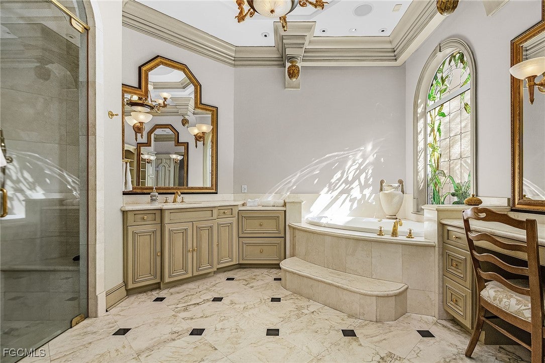 Fort Myers, Florida, 33912, United States, 5 Bedrooms Bedrooms, ,6 BathroomsBathrooms,Residential,Active,2009851