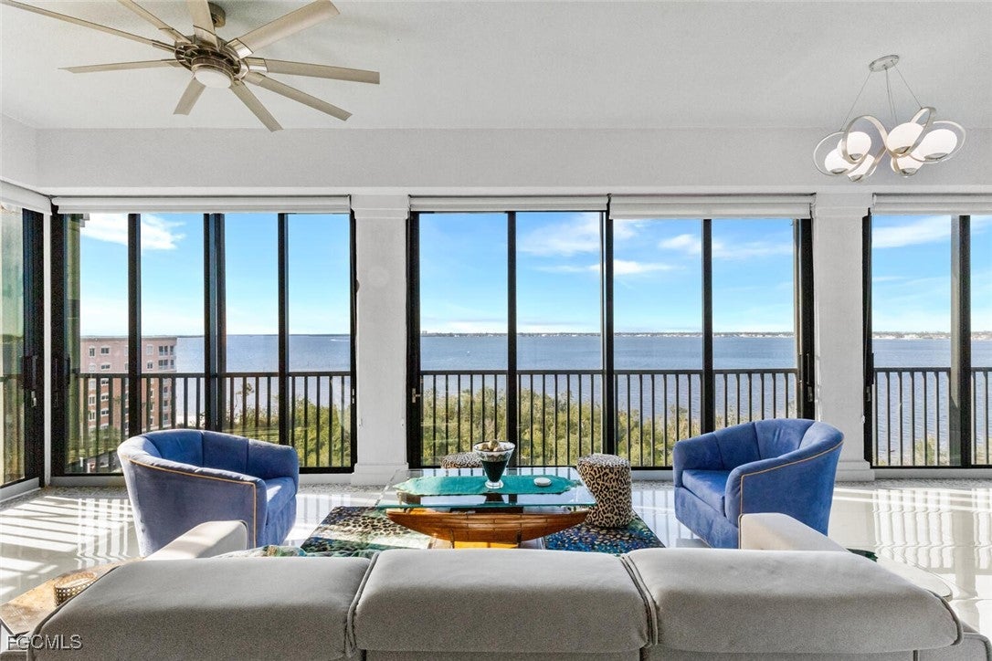 Fort Myers, Florida, 33908, United States, 3 Bedrooms Bedrooms, ,4 BathroomsBathrooms,Residential,Active,1946438