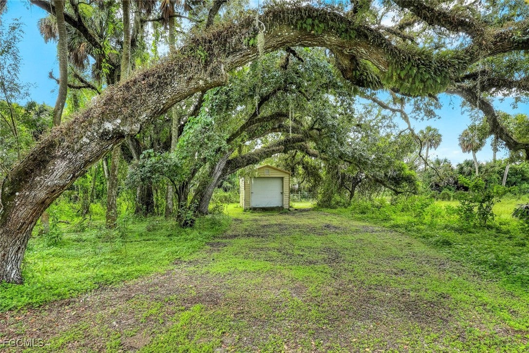 Alva, Florida, 33920, United States, 1 Bedroom Bedrooms, ,1 BathroomBathrooms,Residential,Active,1936413