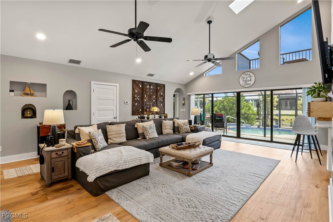 St. James City, Florida, 33956, United States, 4 Bedrooms Bedrooms, ,4 BathroomsBathrooms,Residential,Active,1962174