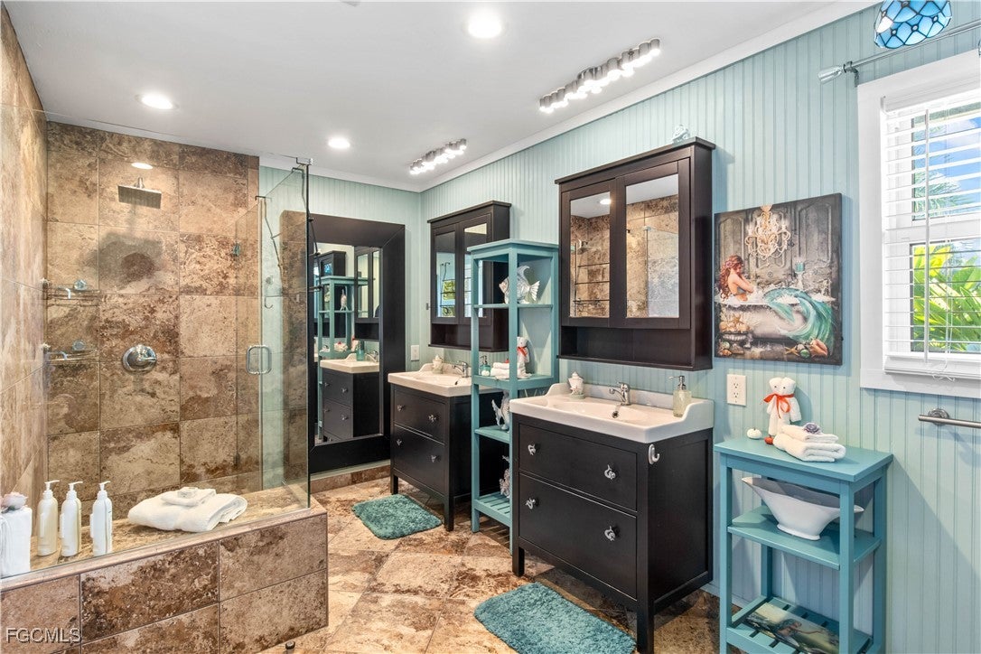 St. James City, Florida, 33956, United States, 4 Bedrooms Bedrooms, ,3 BathroomsBathrooms,Residential,Active,1986907