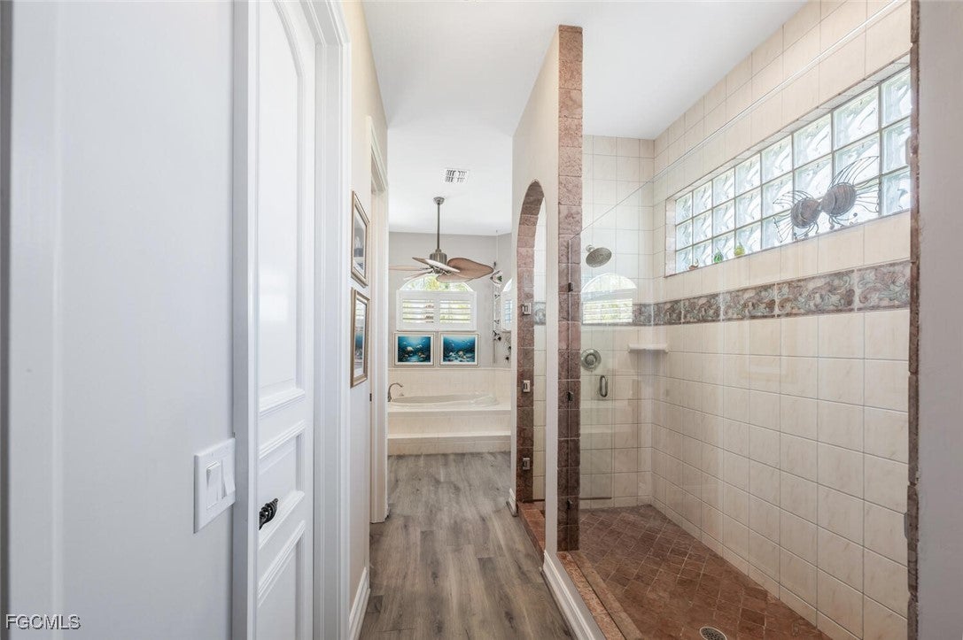 Cape Coral, Florida, 33904, United States, 3 Bedrooms Bedrooms, ,3 BathroomsBathrooms,Residential,Active,2010900