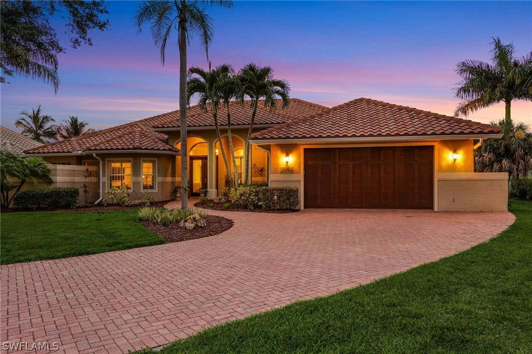 3984 STONESTHROW CT, NAPLES, FL 34109, photo 1 of 50