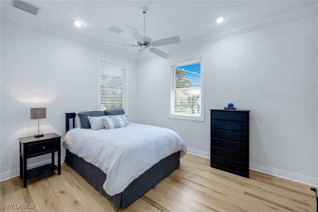 Alva, Florida, 33920, United States, 4 Bedrooms Bedrooms, ,5 BathroomsBathrooms,Residential,Active,1764865