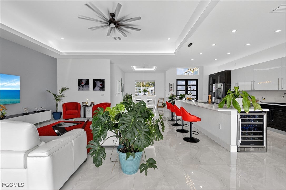 Cape Coral, Florida, 33991, United States, 5 Bedrooms Bedrooms, ,6 BathroomsBathrooms,Residential,Active,1994953