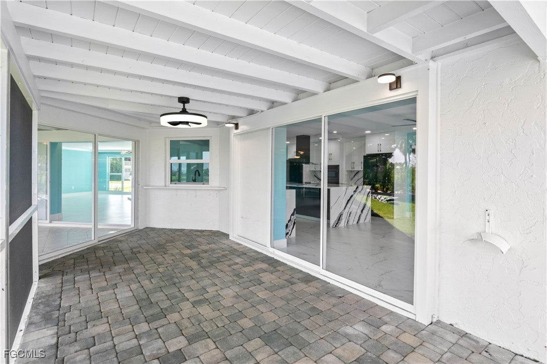 Sanibel, Florida, 33957, United States, 3 Bedrooms Bedrooms, ,3 BathroomsBathrooms,Residential,Active,1996280
