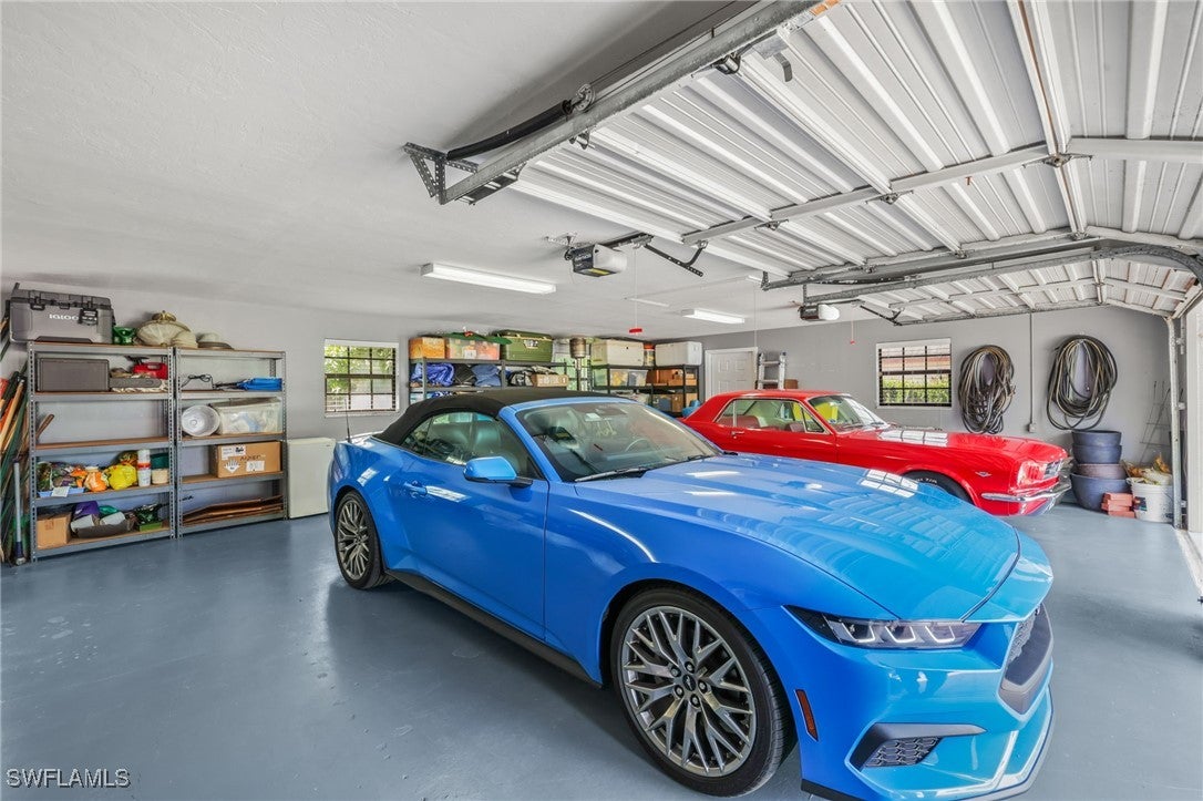 Fort Myers, Florida, 33919, United States, 5 Bedrooms Bedrooms, ,6 BathroomsBathrooms,Residential,Active,1973317