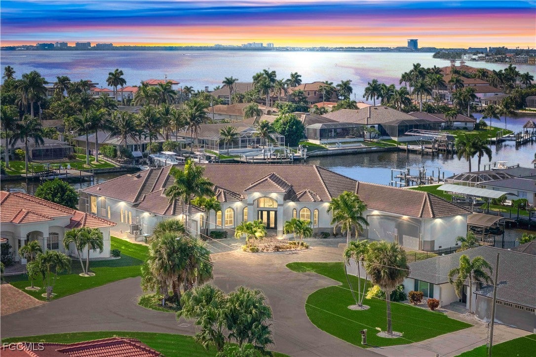 Cape Coral, Florida, 33904, United States, 4 Bedrooms Bedrooms, ,5 BathroomsBathrooms,Residential,Active,2007054