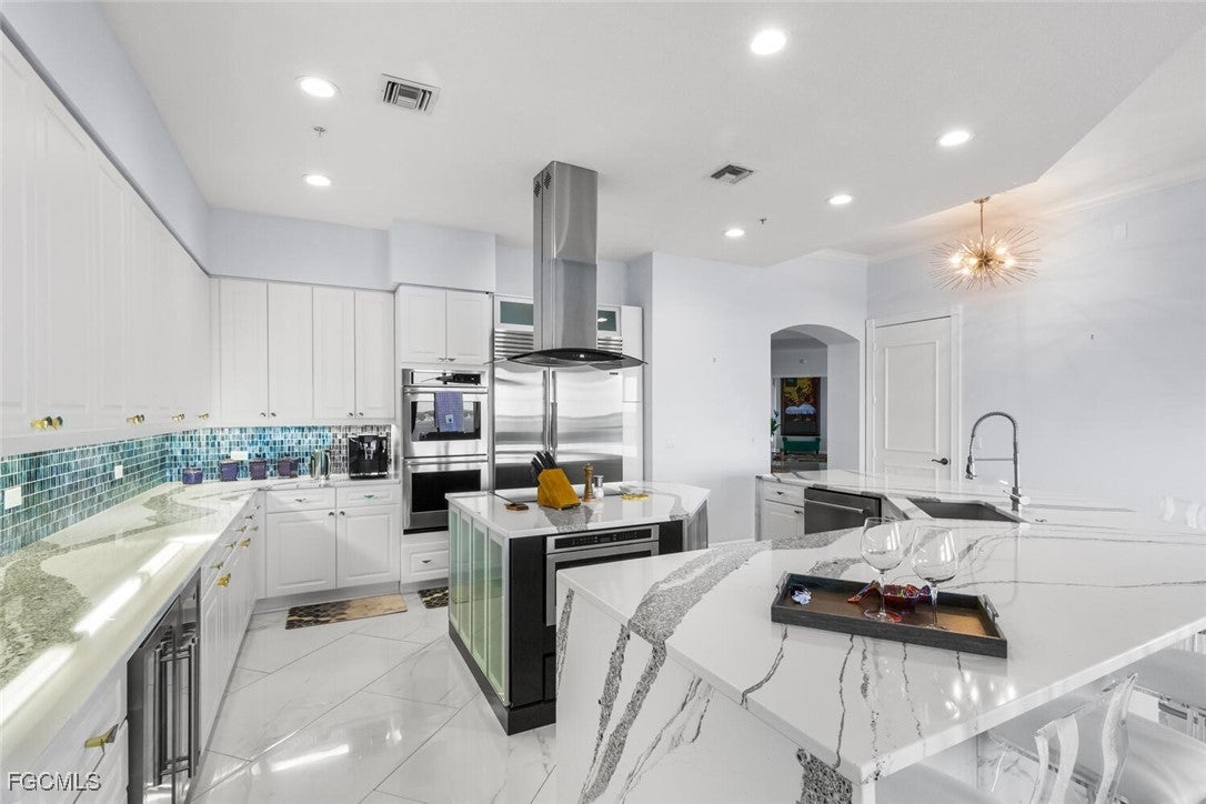 Fort Myers, Florida, 33908, United States, 3 Bedrooms Bedrooms, ,4 BathroomsBathrooms,Residential,Active,1946438