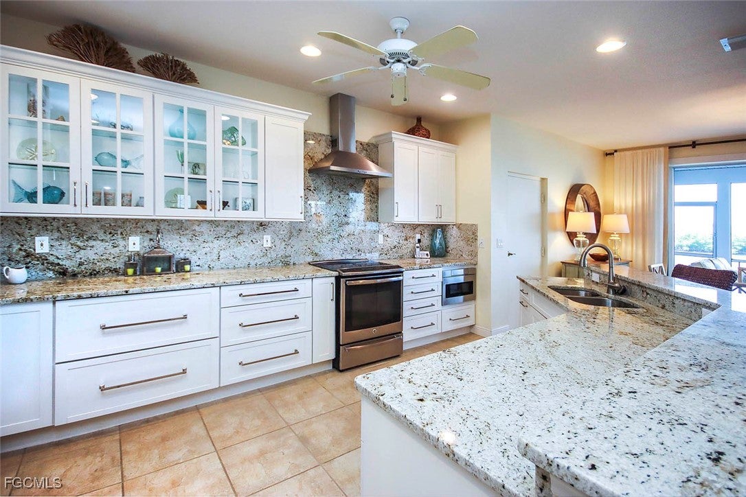 Sanibel, Florida, 33957, United States, 3 Bedrooms Bedrooms, ,3 BathroomsBathrooms,Residential,Active,1992555