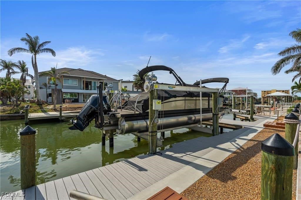 Fort Myers Beach, Florida, 33931, United States, 3 Bedrooms Bedrooms, ,3 BathroomsBathrooms,Residential,Active,1945460