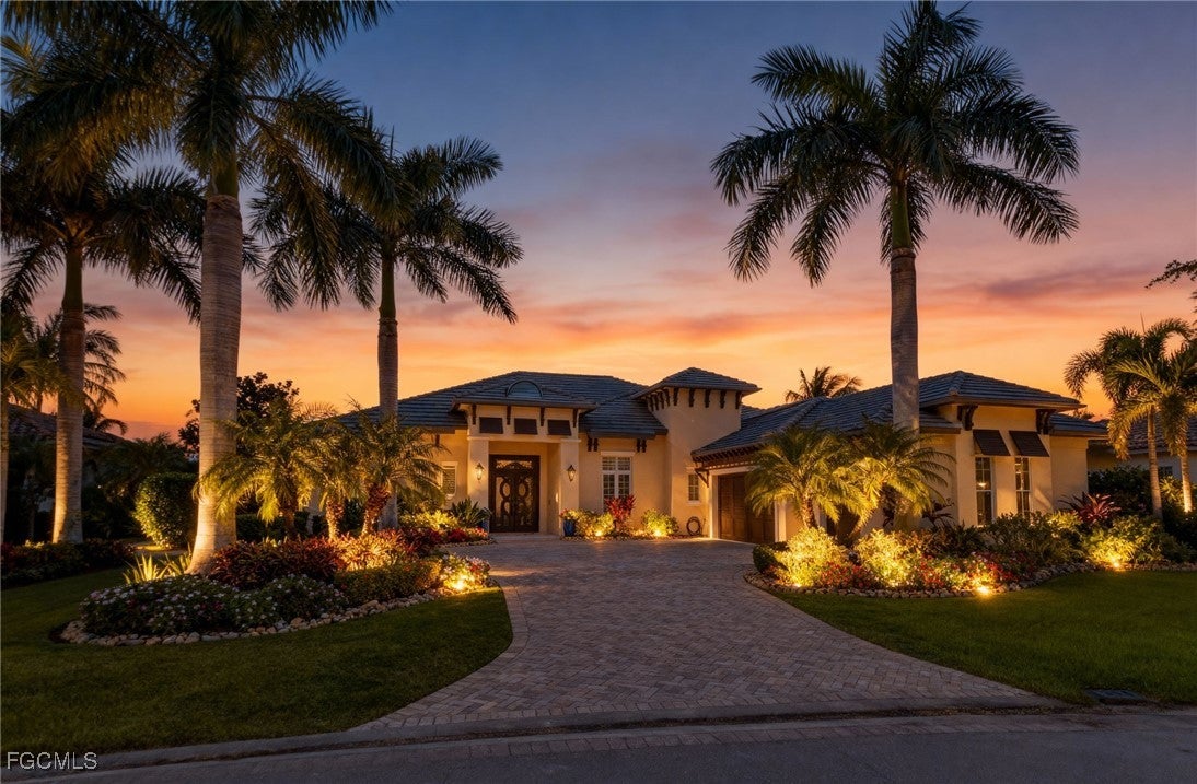 Miromar Lakes, Florida, 33913, United States, 4 Bedrooms Bedrooms, ,6 BathroomsBathrooms,Residential,Active,2010922