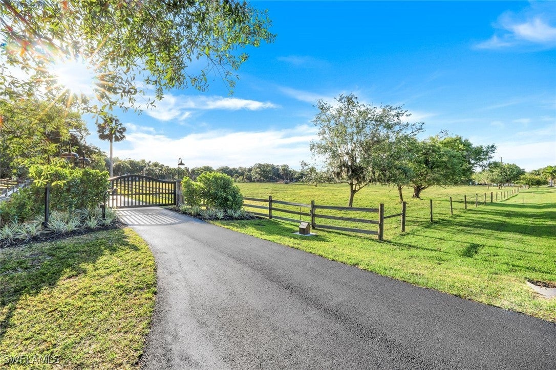 Alva, Florida, 33920, United States, 4 Bedrooms Bedrooms, ,5 BathroomsBathrooms,Residential,Active,1764865