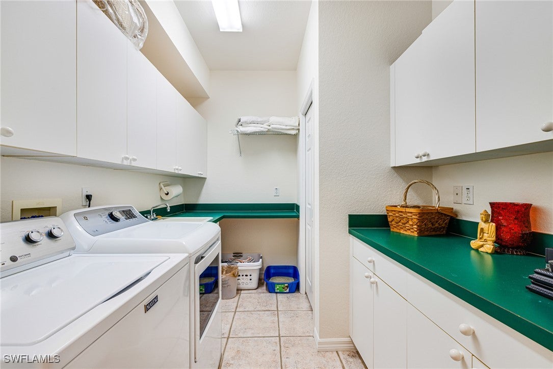 Alva, Florida, 33920, United States, ,3 BathroomsBathrooms,Residential,Active,1894197