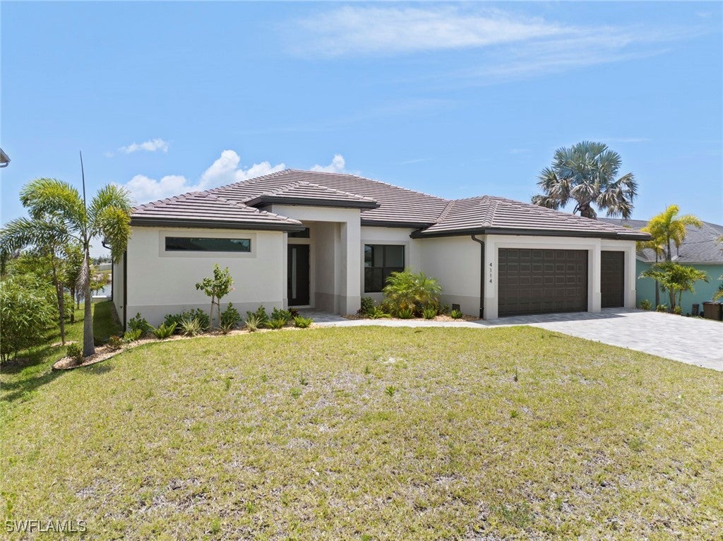Cape Coral, Florida, 33993, United States, ,2 BathroomsBathrooms,Residential,Active,1780403