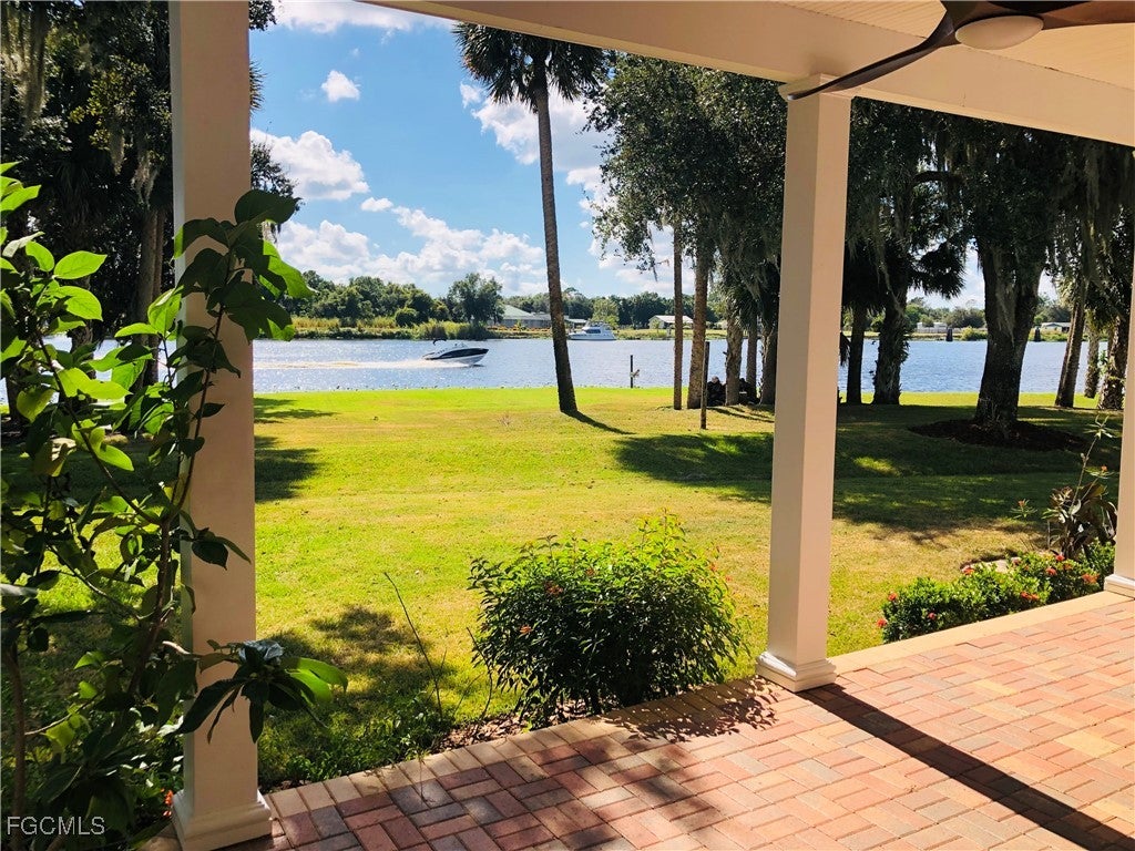 Alva, Florida, 33920, United States, 5 Bedrooms Bedrooms, ,5 BathroomsBathrooms,Residential,Active,1988720