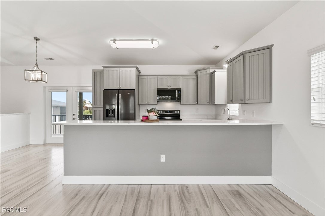 Punta Gorda, Florida, 33955, United States, 2 Bedrooms Bedrooms, ,4 BathroomsBathrooms,Residential,Active,1894224