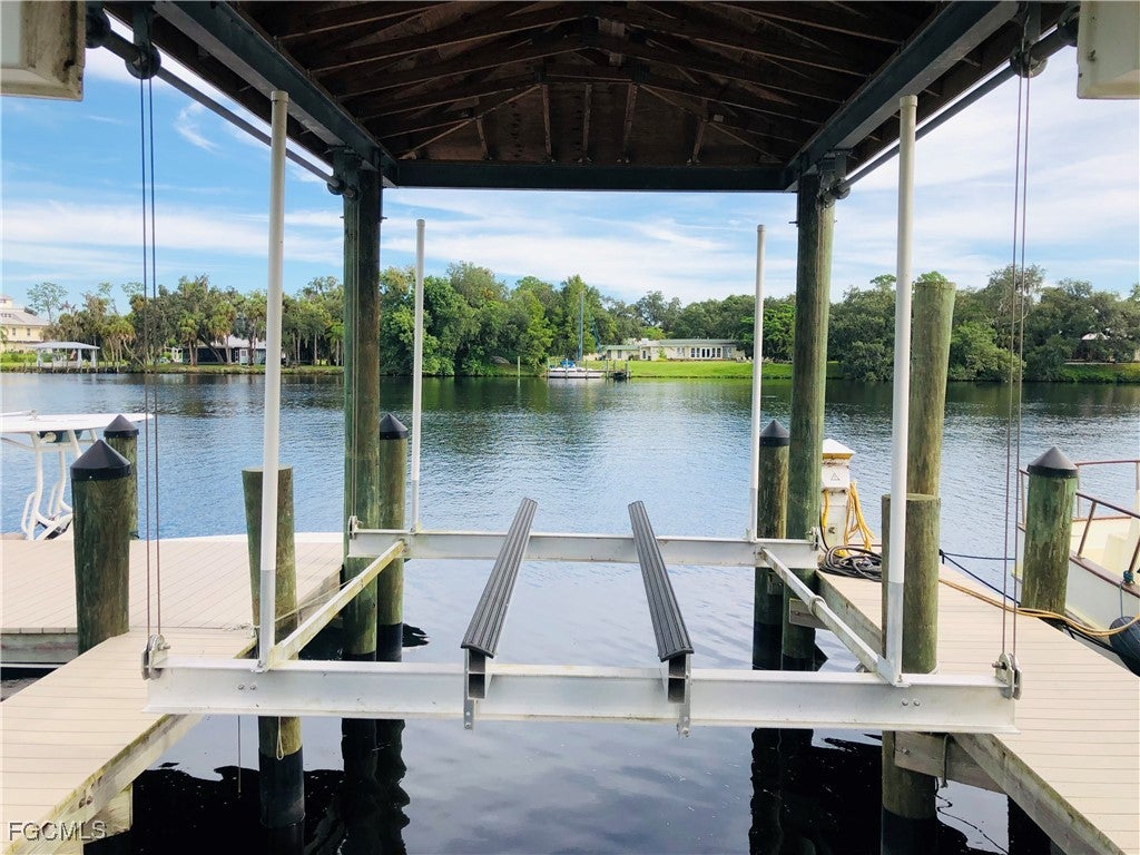 Alva, Florida, 33920, United States, 1 Bedroom Bedrooms, ,1 BathroomBathrooms,Residential,Active,1936413