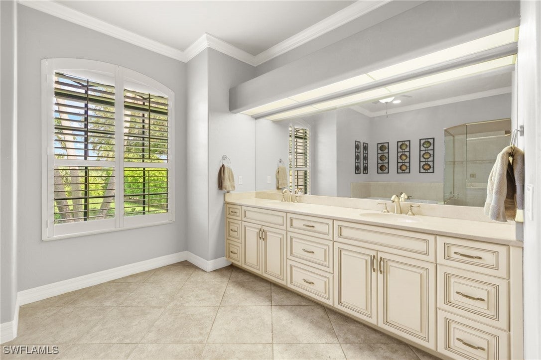 Fort Myers, Florida, 33919, United States, 5 Bedrooms Bedrooms, ,6 BathroomsBathrooms,Residential,Active,1973317