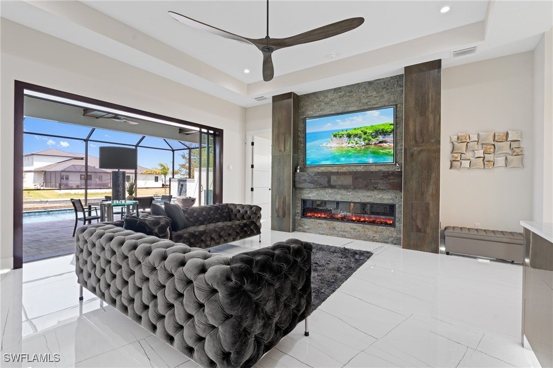 Cape Coral, Florida, 33993, United States, ,2 BathroomsBathrooms,Residential,Active,1790915