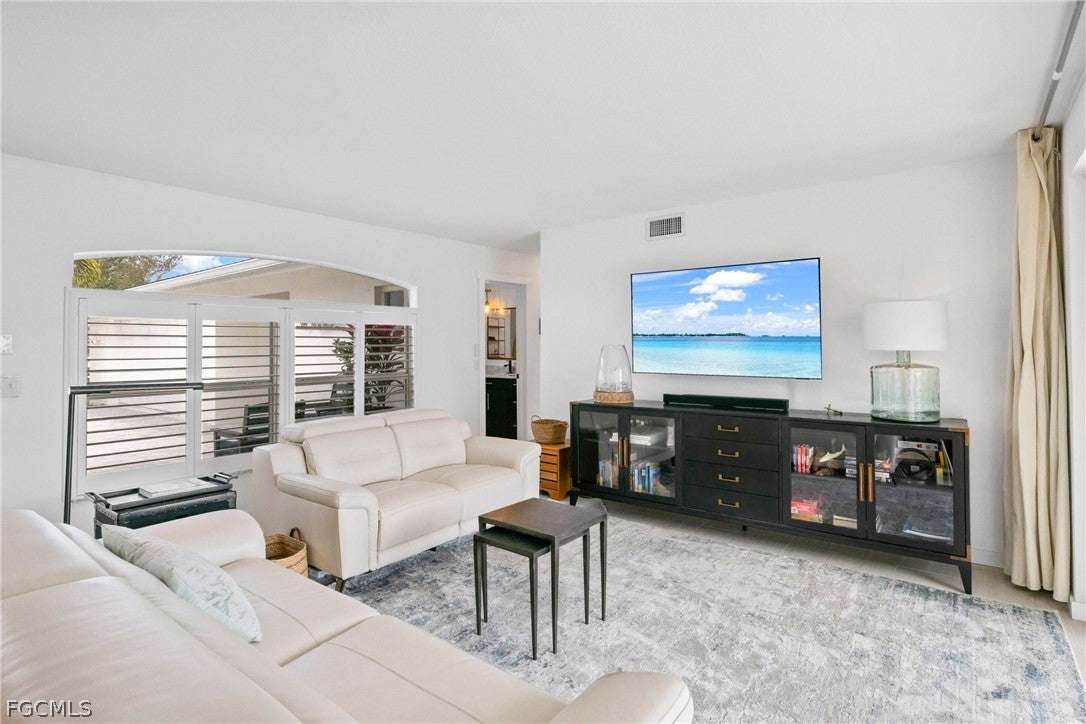 Cape Coral, Florida, 33904, United States, 4 Bedrooms Bedrooms, ,3 BathroomsBathrooms,Residential,Active,2018176