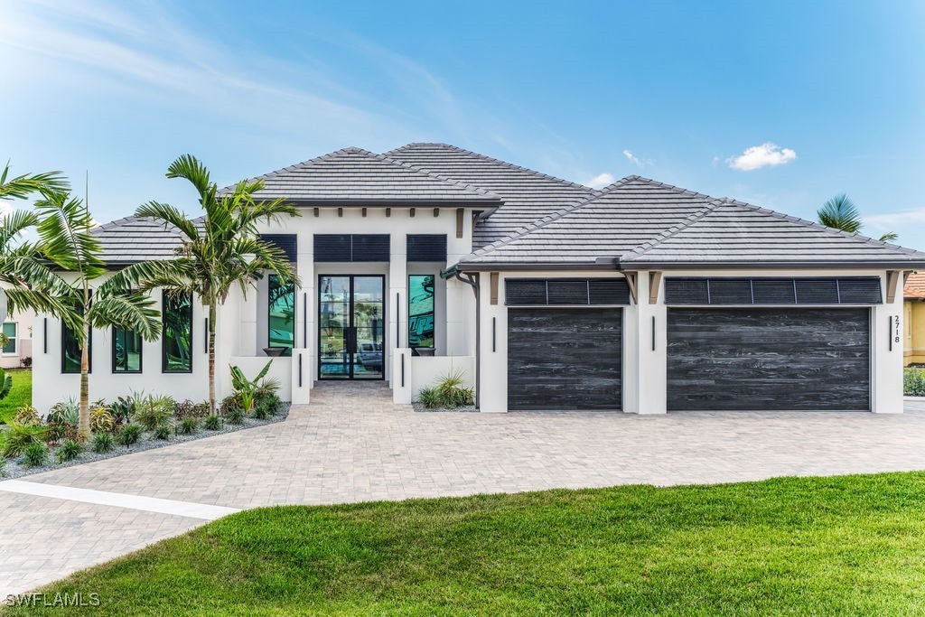 Cape Coral, Florida, 33914, United States, ,5 BathroomsBathrooms,Residential,Active,1867920