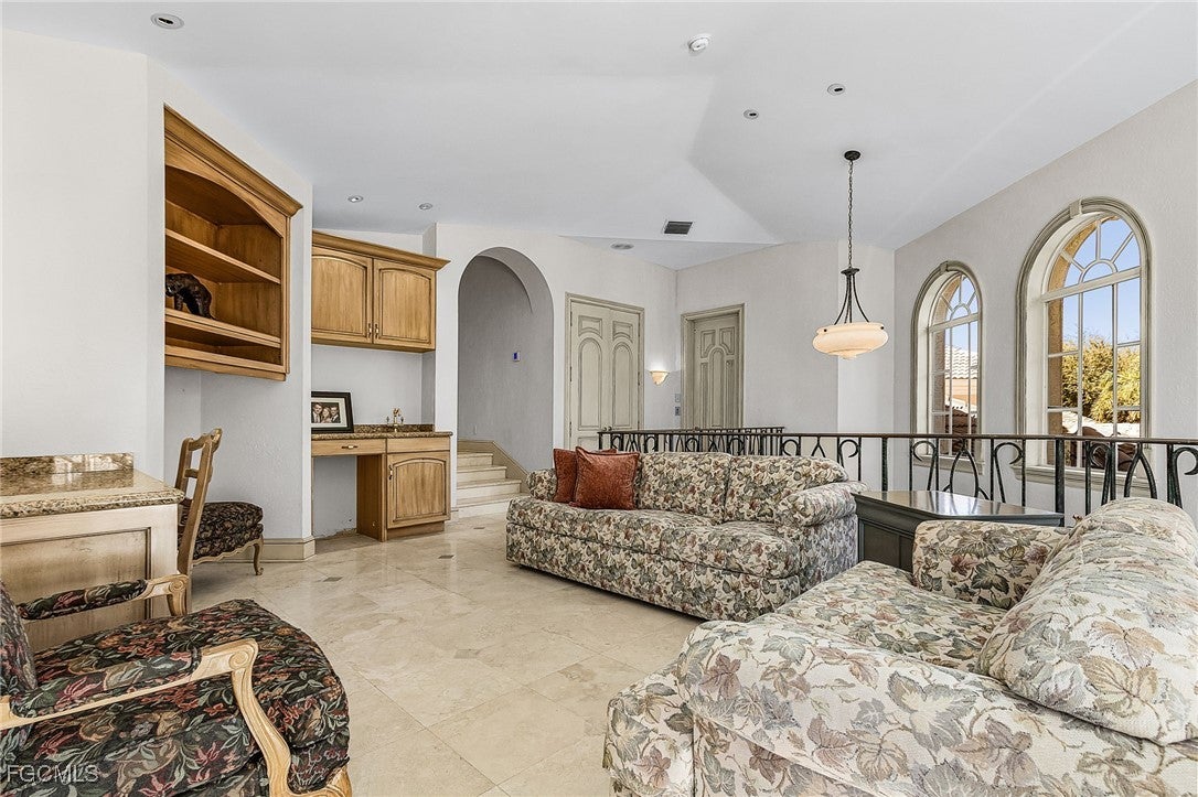 Fort Myers, Florida, 33912, United States, 5 Bedrooms Bedrooms, ,6 BathroomsBathrooms,Residential,Active,2009851