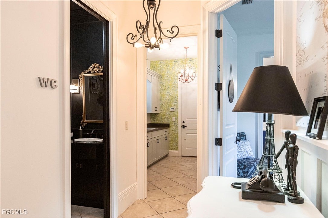 Fort Myers, Florida, 33905, United States, 3 Bedrooms Bedrooms, ,4 BathroomsBathrooms,Residential,Active,1969769