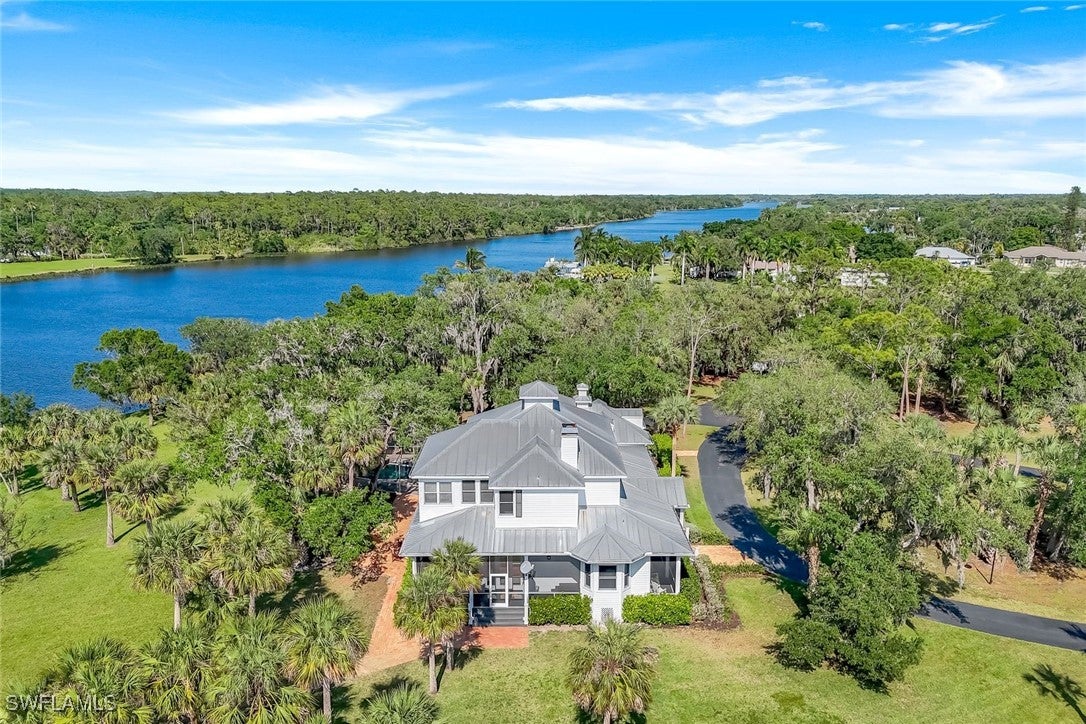 Alva, Florida, 33920, United States, 4 Bedrooms Bedrooms, ,5 BathroomsBathrooms,Residential,Active,1764865