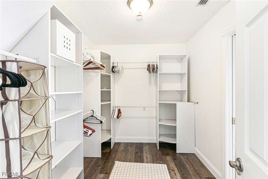 Matlacha, Florida, 33993, United States, 5 Bedrooms Bedrooms, ,5 BathroomsBathrooms,Residential,Active,2007225