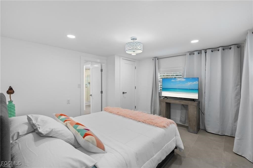 Fort Myers Beach, Florida, 33931, United States, 3 Bedrooms Bedrooms, ,3 BathroomsBathrooms,Residential,Active,1945460