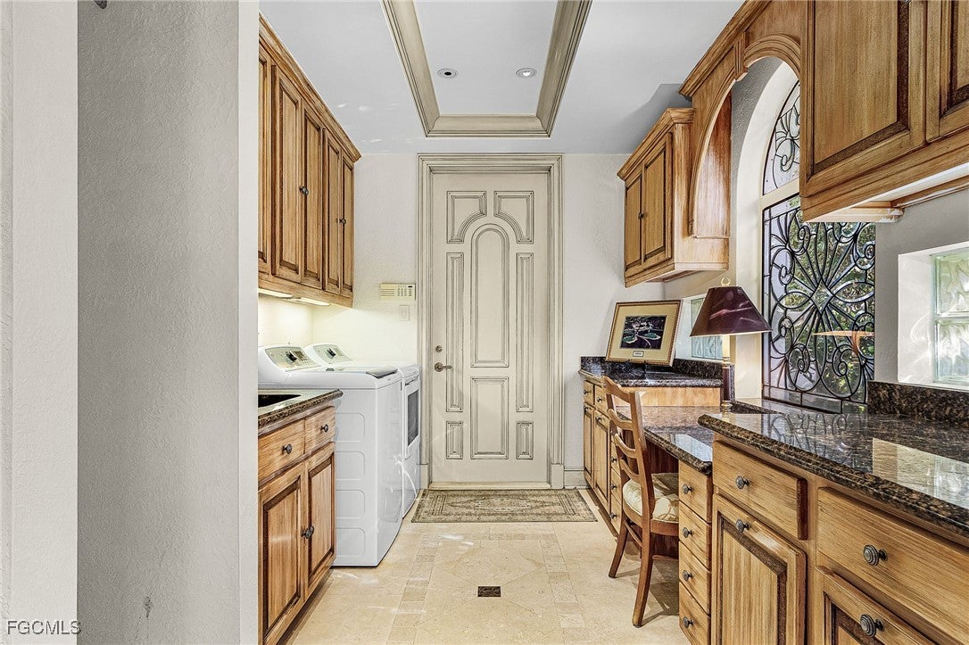 Fort Myers, Florida, 33912, United States, 5 Bedrooms Bedrooms, ,6 BathroomsBathrooms,Residential,Active,2009851