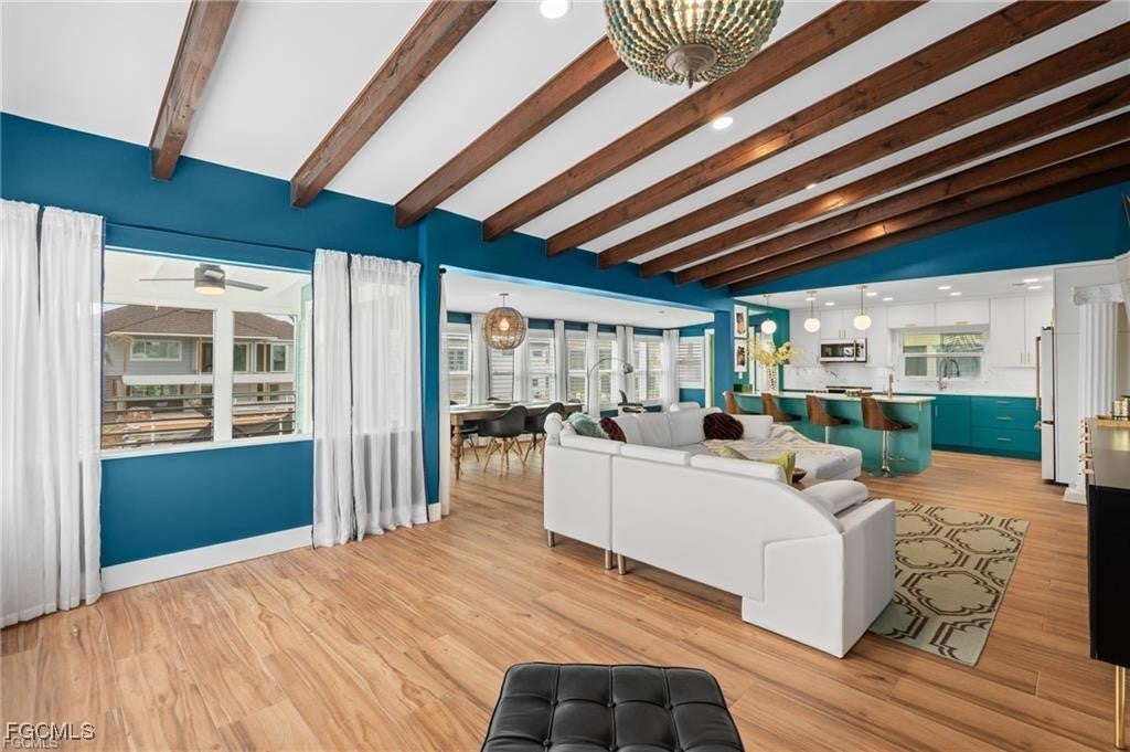 Fort Myers Beach, Florida, 33931, United States, 3 Bedrooms Bedrooms, ,3 BathroomsBathrooms,Residential,Active,1945460