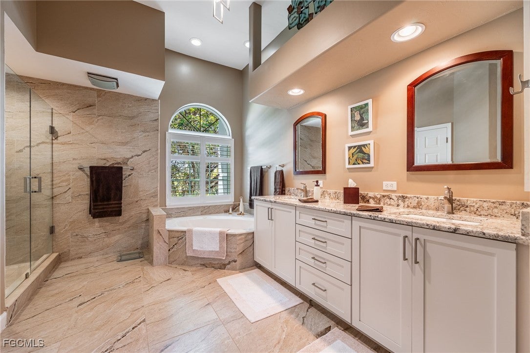 Sanibel, Florida, 33957, United States, 3 Bedrooms Bedrooms, ,5 BathroomsBathrooms,Residential,Active,1922536