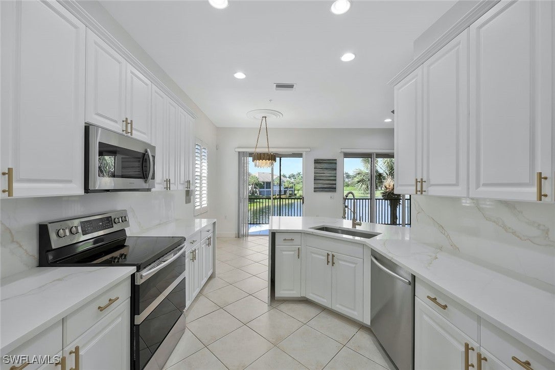 Miromar Lakes, Florida, 33913, United States, 3 Bedrooms Bedrooms, ,3 BathroomsBathrooms,Residential,Active,1726781