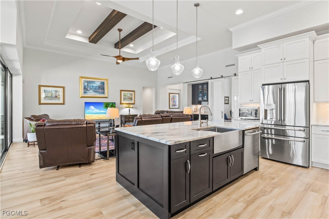 Cape Coral, Florida, 33914, United States, 4 Bedrooms Bedrooms, ,3 BathroomsBathrooms,Residential,Active,1899193