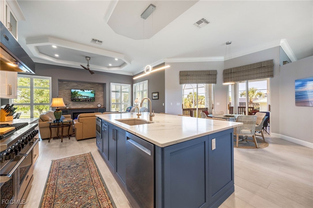 Sanibel, Florida, 33957, United States, 3 Bedrooms Bedrooms, ,5 BathroomsBathrooms,Residential,Active,1922536