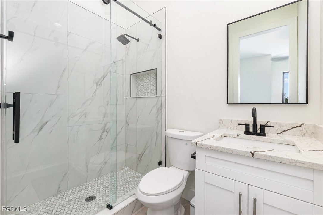 Cape Coral, Florida, 33993, United States, 5 Bedrooms Bedrooms, ,5 BathroomsBathrooms,Residential,Active,1989762