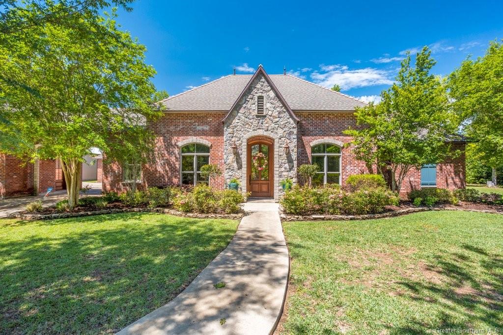 Lake Charles, Louisiana, 70611, United States, 4 Bedrooms Bedrooms, ,4 BathroomsBathrooms,Residential,Active,1990588