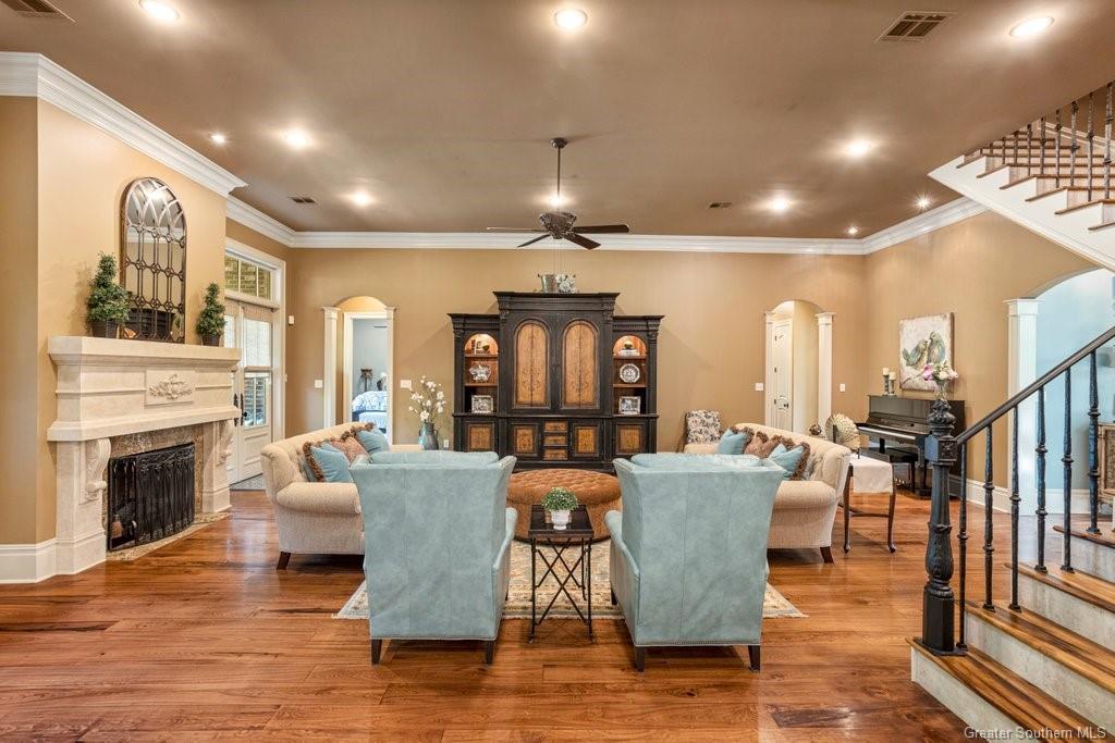 Lake Charles, Louisiana, 70611, United States, 4 Bedrooms Bedrooms, ,4 BathroomsBathrooms,Residential,Active,1990588