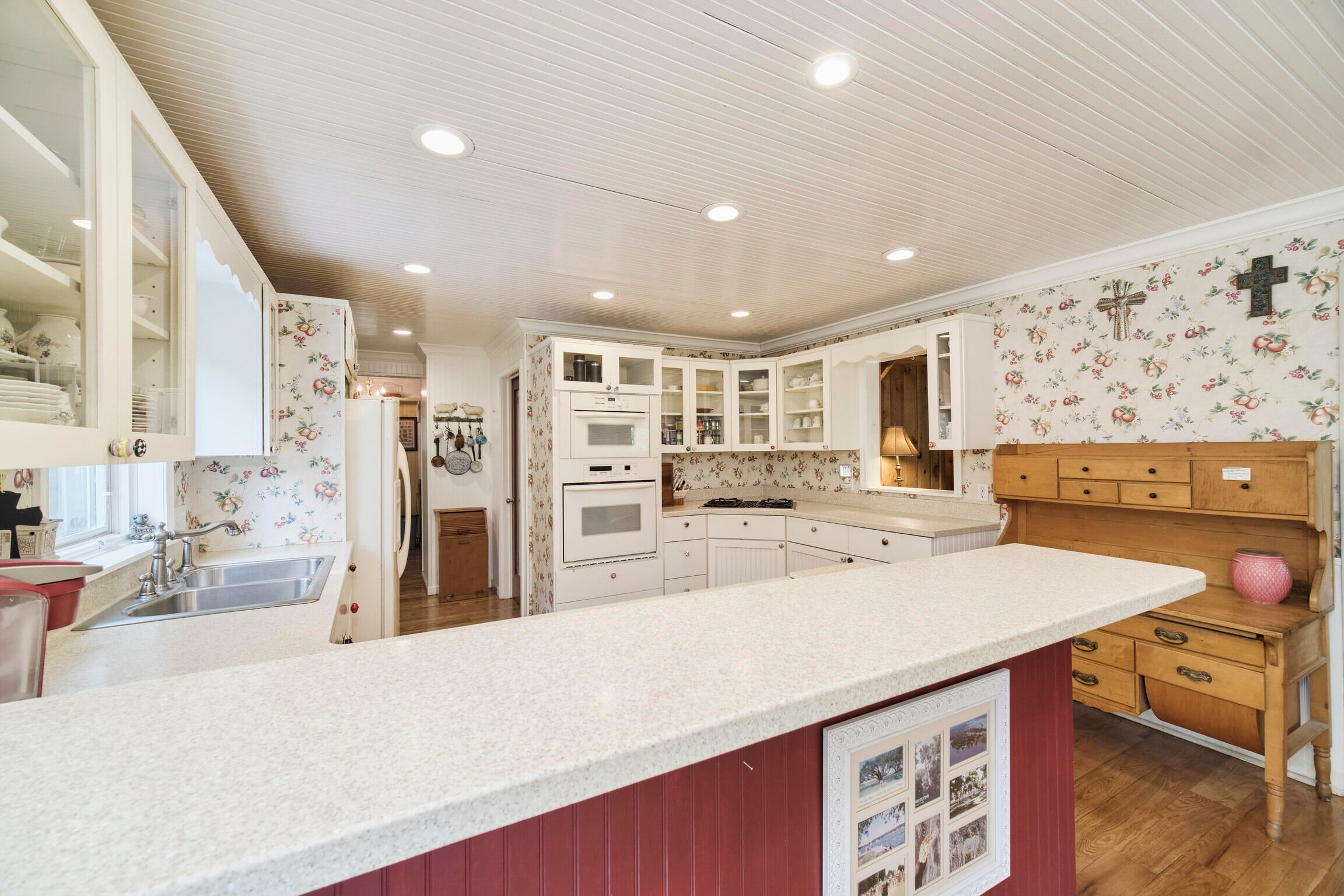 Manistee, Michigan, 49660, United States, 4 Bedrooms Bedrooms, ,4 BathroomsBathrooms,Residential,Active,1913051