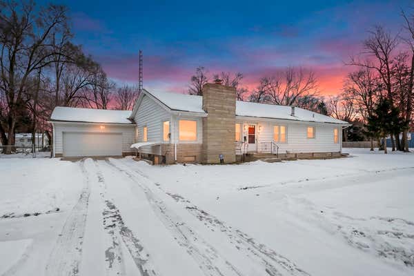 412 6TH AVE, THREE RIVERS, MI 49093, photo 1 of 45