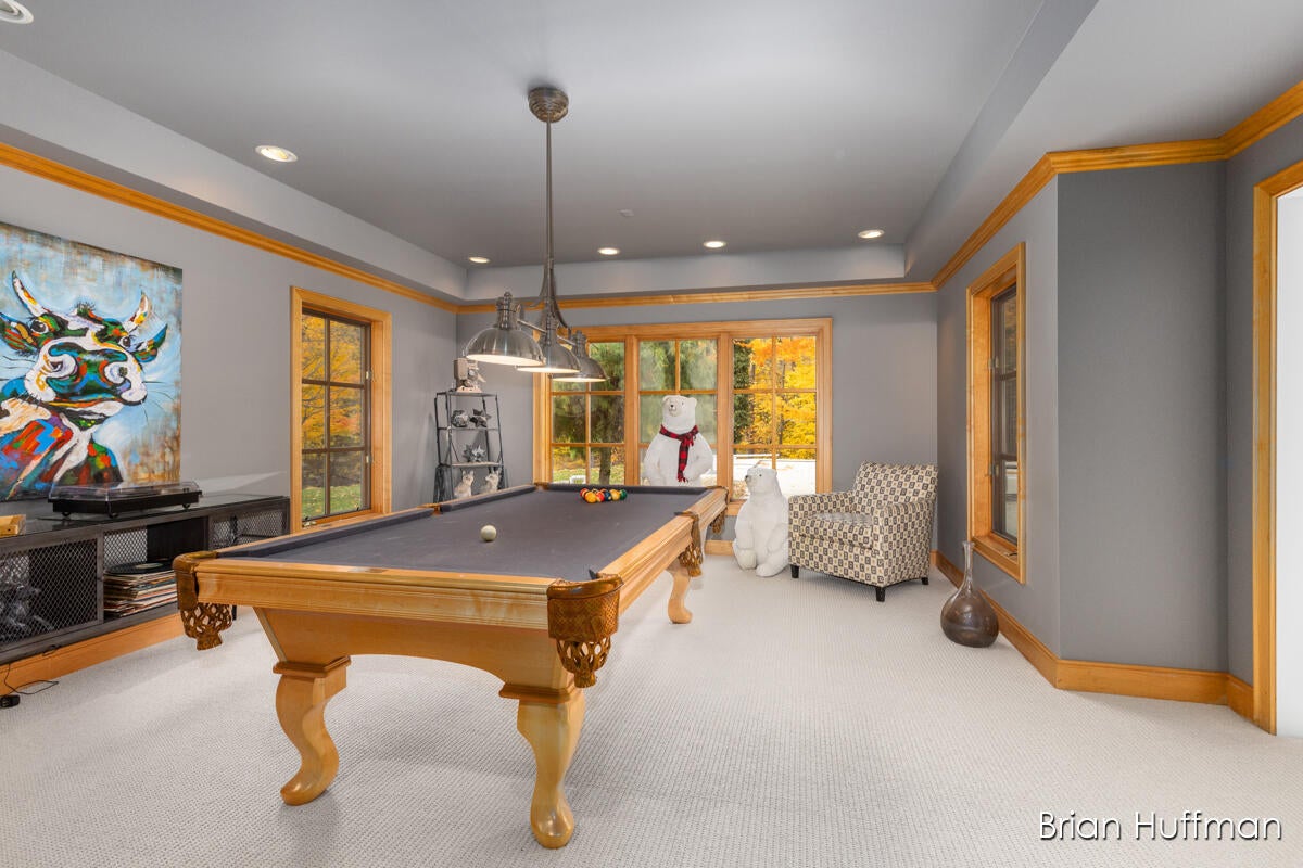 Grandville, Michigan, 49418, United States, 6 Bedrooms Bedrooms, ,9 BathroomsBathrooms,Residential,Active,1988461