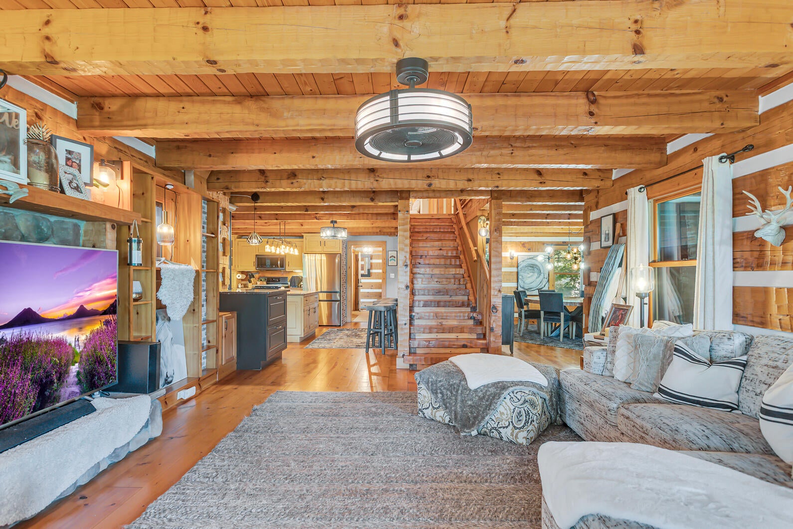 Horton, Michigan, 49246, United States, 5 Bedrooms Bedrooms, ,3 BathroomsBathrooms,Residential,Active,1944098