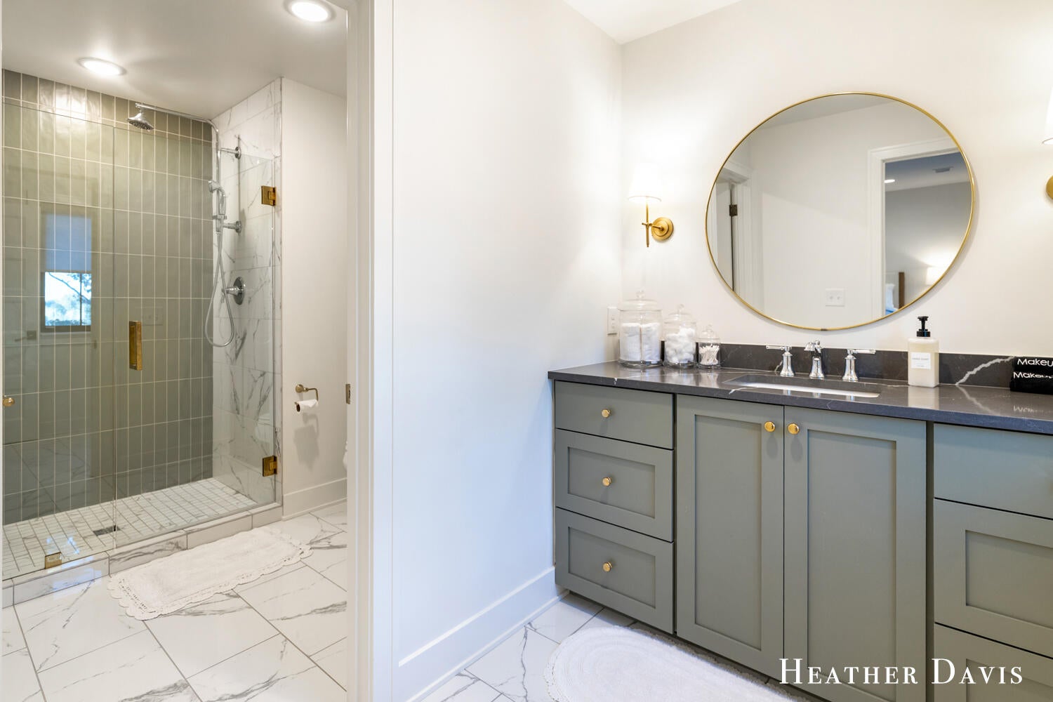 West Olive, Michigan, 49460, United States, 5 Bedrooms Bedrooms, ,6 BathroomsBathrooms,Residential,Active,1972174